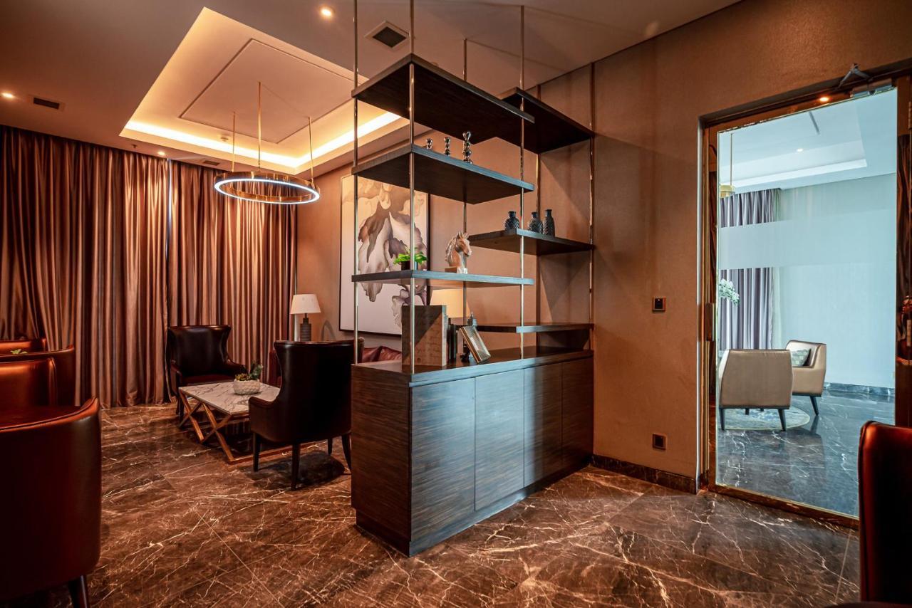 شقة مدينة هوشي منه  في Luxury Retreat D1Mension المظهر الخارجي الصورة